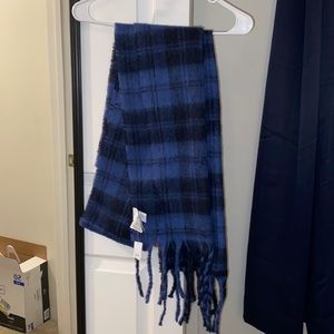 Big plaid scarf